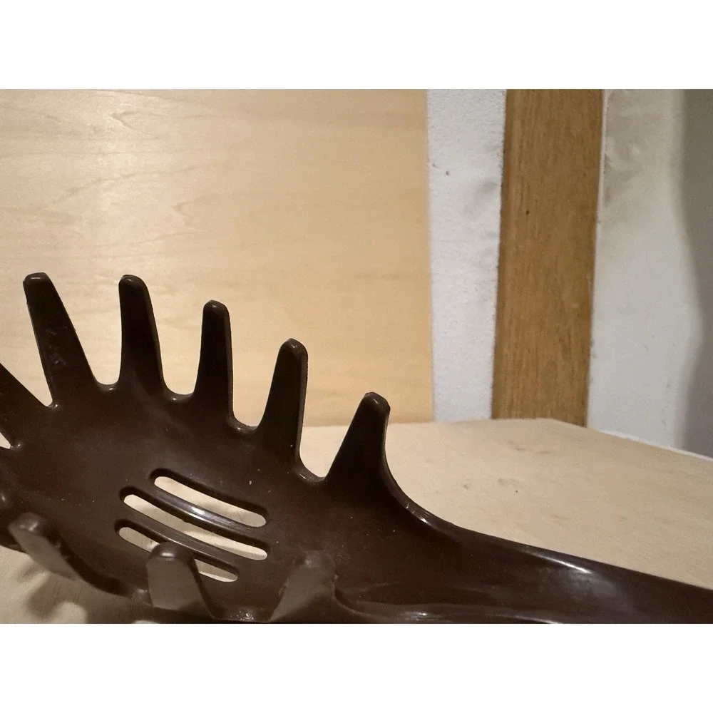 EKCO Vintage nylon spaghetti server Brown